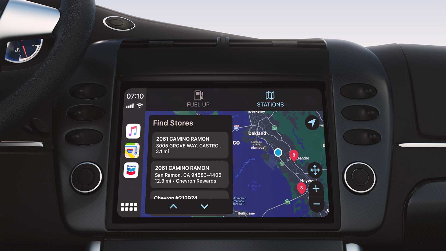 image of apple carplay on a dashboard in a car