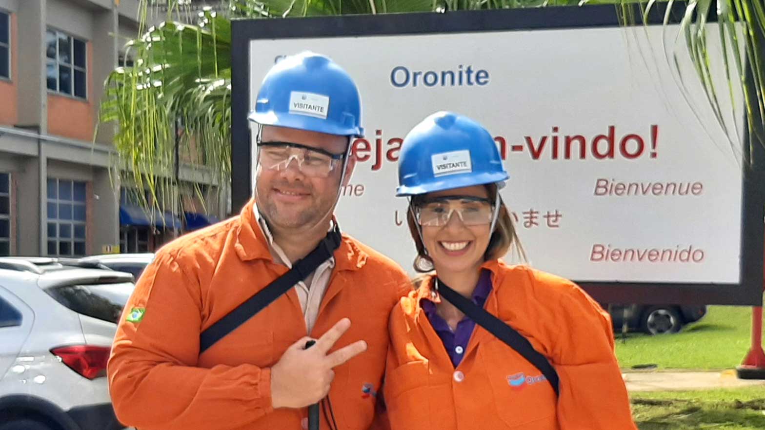Leo Knittel and his colleague Priscila Netto visited Chevron’s Oronite plant in Mauà, São Paulo, Brazil. The pair were onsite to promote our new ENABLED South America chapter.