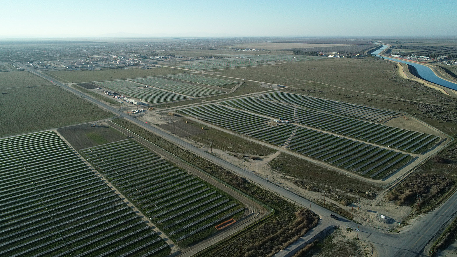 The 220-acre solar field at Lost Hills will produce lower carbon hydrogen and power the existing facility.