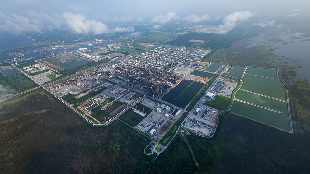 An aerial image of the Pascagoula Refinery that shows the large size of the facility. Pascagoula is Chevron's largest refinery in the United States.