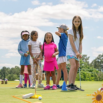 Aspiring young golfers